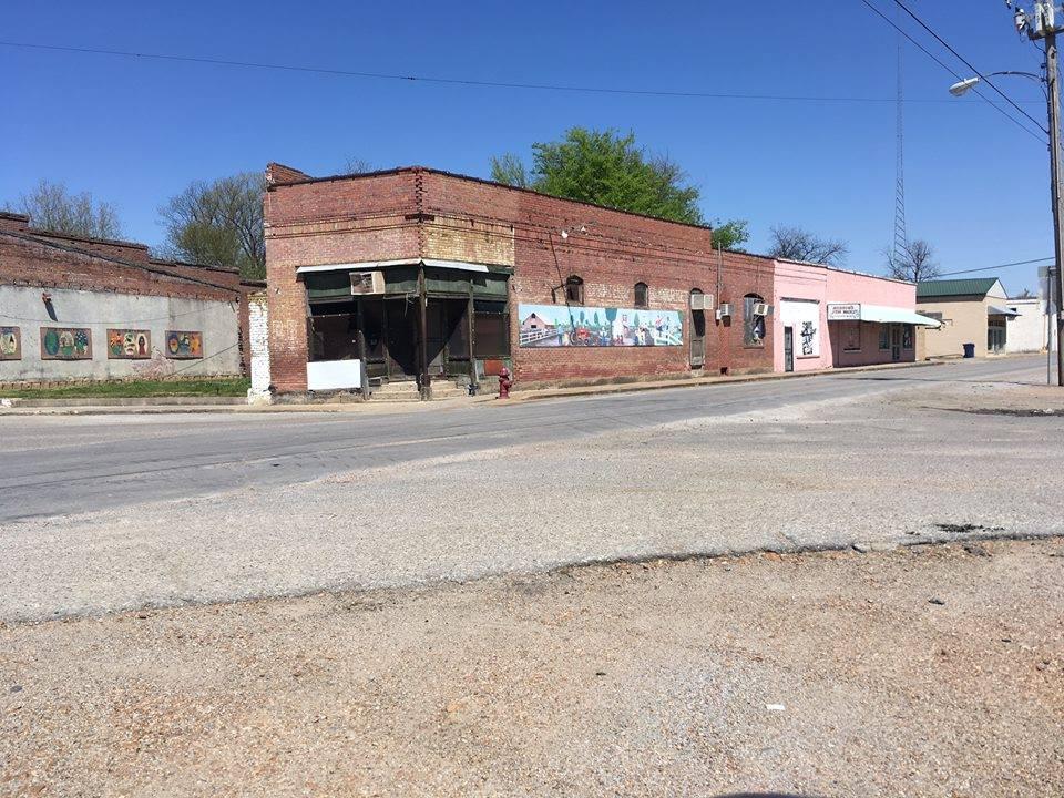 , Elaine Legacy Center