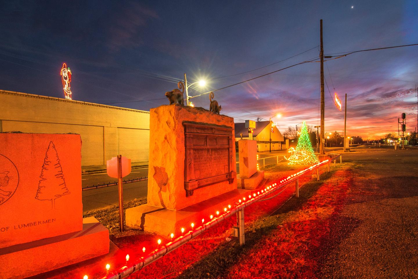 Gurdon Trail of Holiday Lights