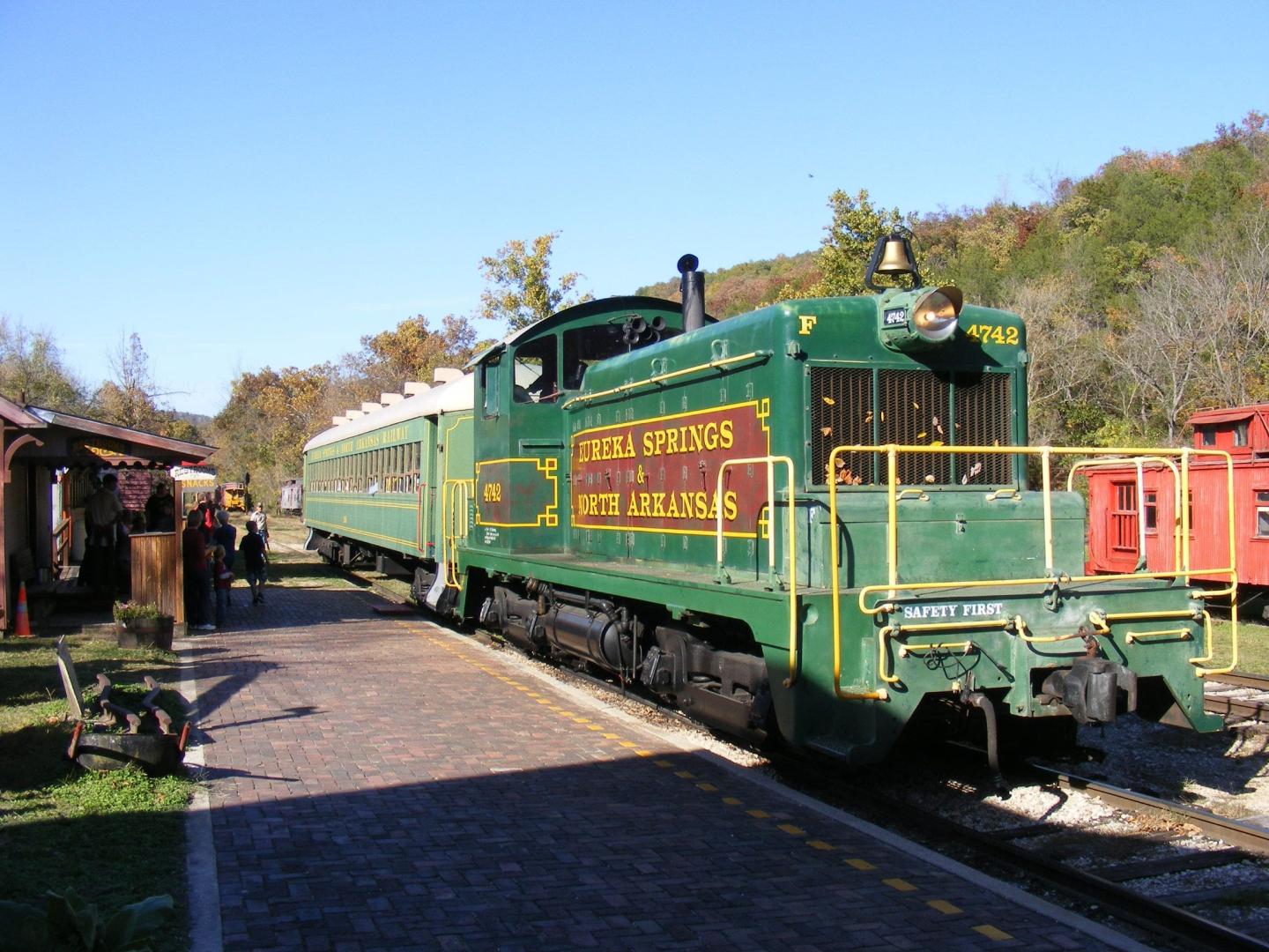 Eureka Springs &amp; North Arkansas Railway